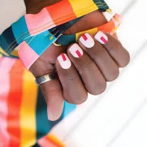 Color Street RETIRED Pink Outside the Box Bold Pink Color Block Nail Set